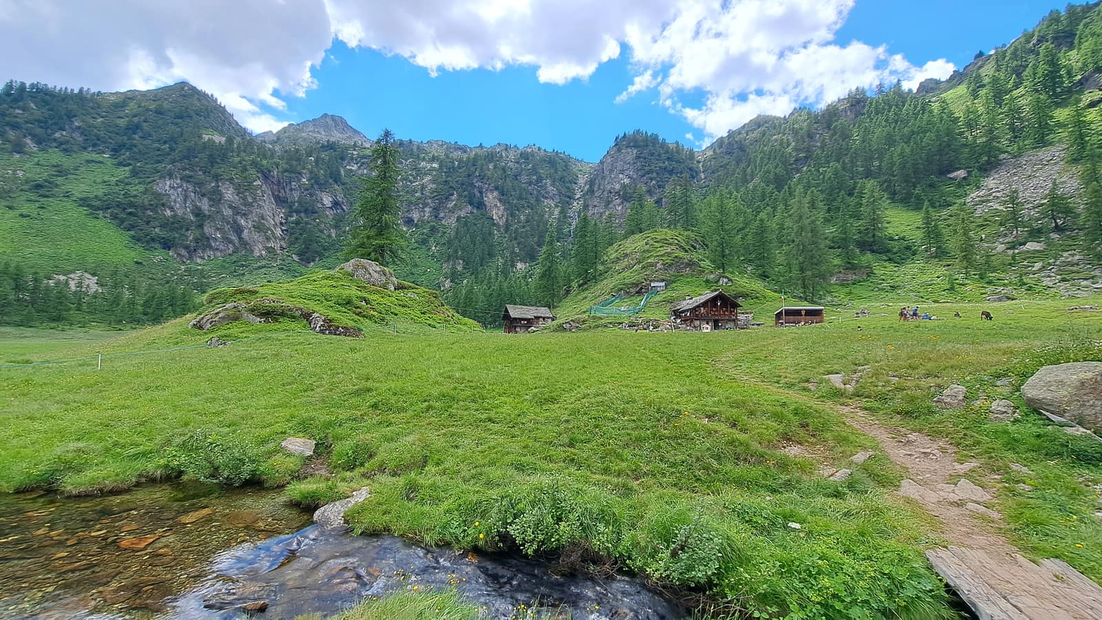 Val Vogna, Alpe Larecchio.