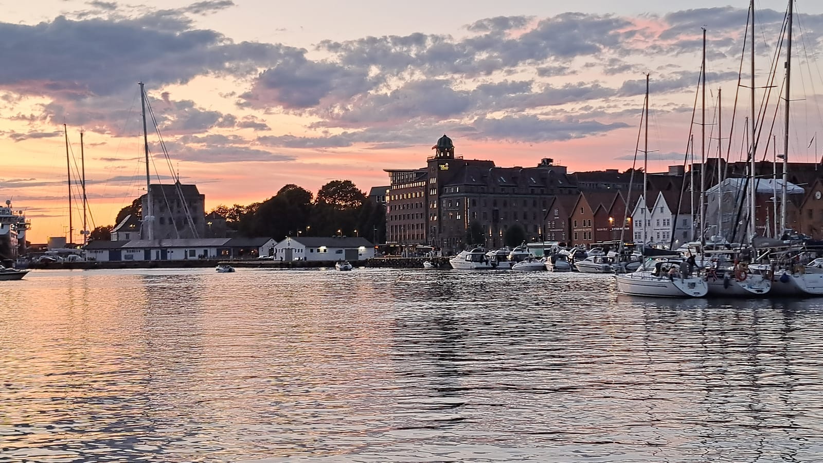 Sunset over the Bryggen waterfront